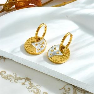 3/$40 NWT Celestial ⭐️🌙 Hoop Earrings